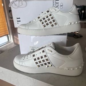 Valentino rockstud 11.